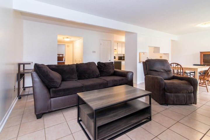 1809 Independence Boulevard 15B, Ann Arbor, MI 48104