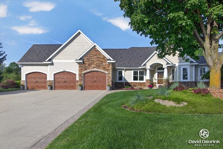 3567 Elk Court, Zeeland, MI 49464