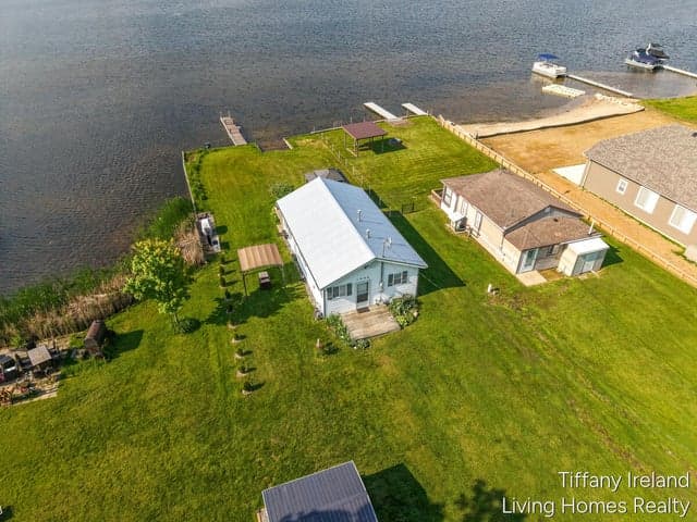 1996 Shore Drive, Orleans, MI 48865