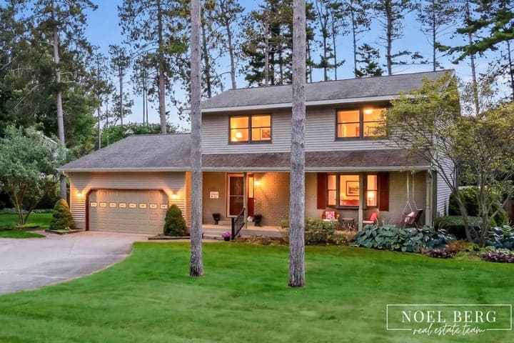 17218 Timber Dunes Drive, Grand Haven, MI 49417
