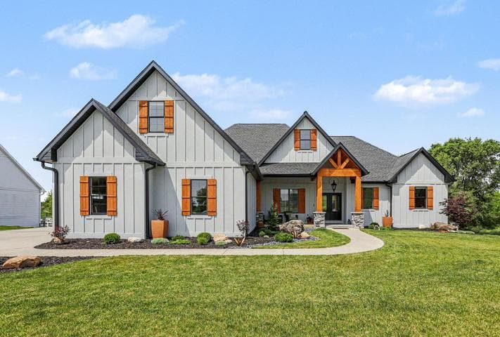 14160 C.B.MacDonald Way, Vicksburg, MI 49097
