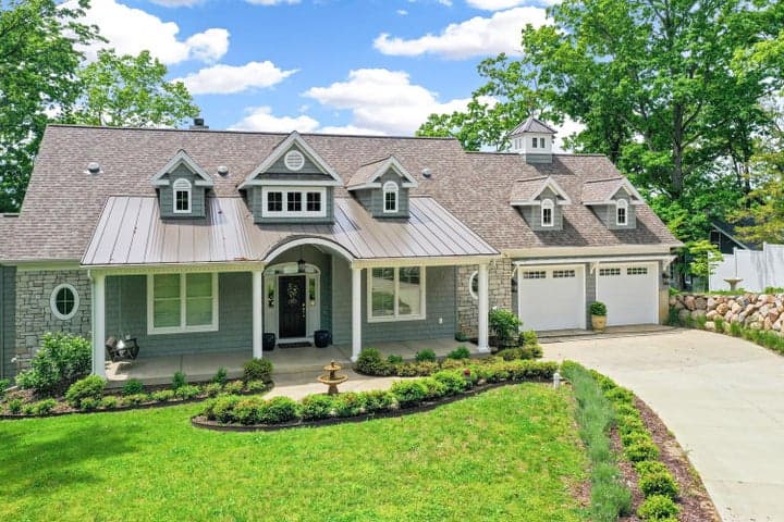58604 E Clear Lake Road, Three Rivers, MI 49093