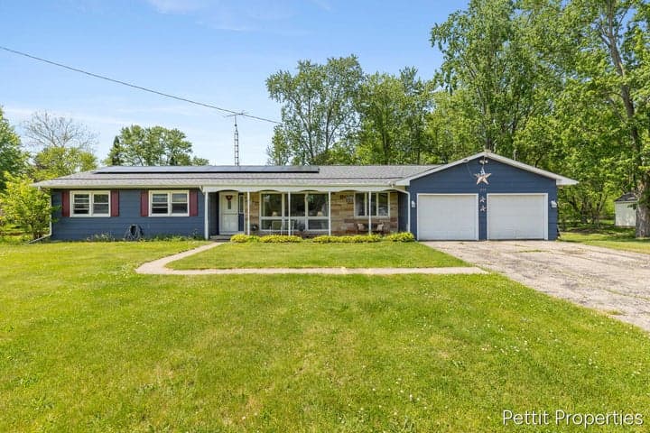 230 Creekview Drive, Battle Creek, MI 49037