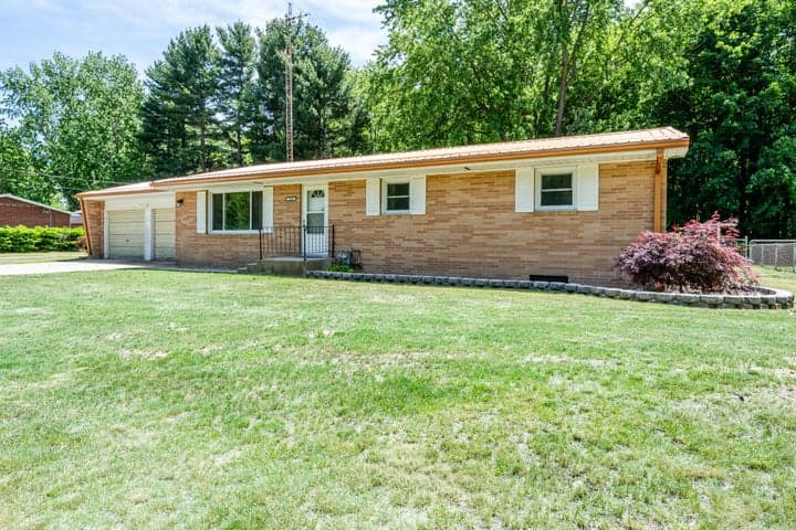 1846 Maple Lane, Benton Harbor, MI 49022