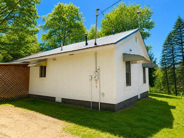 22469 165th Avenue, Hersey, MI 49639