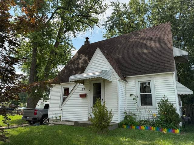 26 Edna Avenue, Pontiac, MI 48341