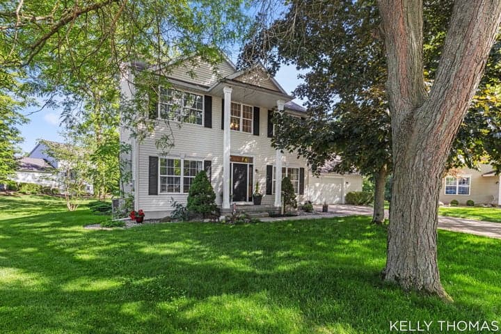 5892 Powderhorn Court SW, Wyoming, MI 49418