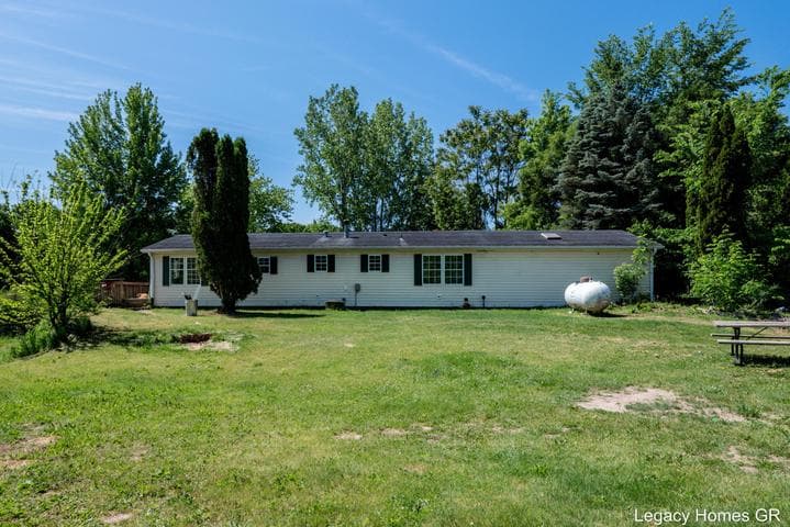 4621 Baker Road, Gobles, MI 49055