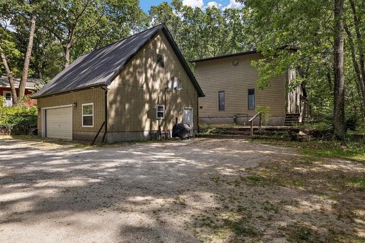 2713 E White Lake Drive, Twin Lake, MI 49457