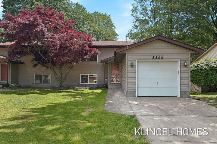 3322 Germaine Road, Muskegon, MI 49441