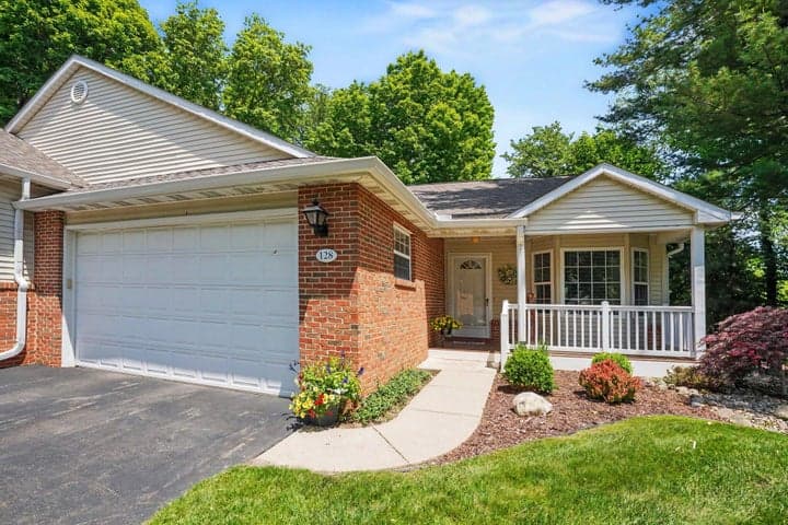 128 Chauncey Court, Marshall, MI 49068