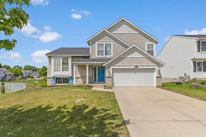 3711 Cedar Landing Drive SE, Grand Rapids, MI 49512
