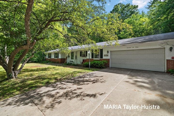 17690 Jordan Lane, Spring Lake, MI 49456