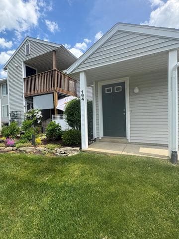 194 Hunters Lane NE 37, Rockford, MI 49341