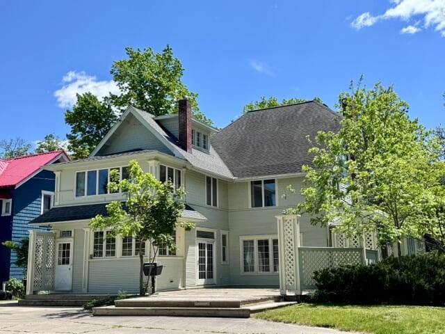 430 W Upton Avenue, Reed City, MI 49677