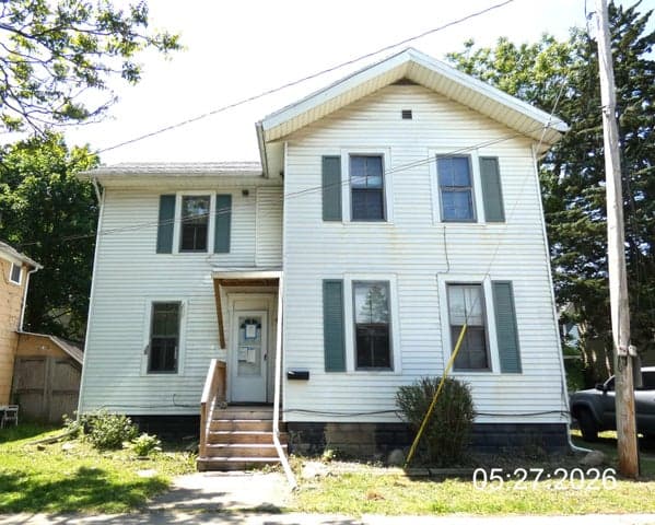 814 Central Place, Kalamazoo, MI 49008