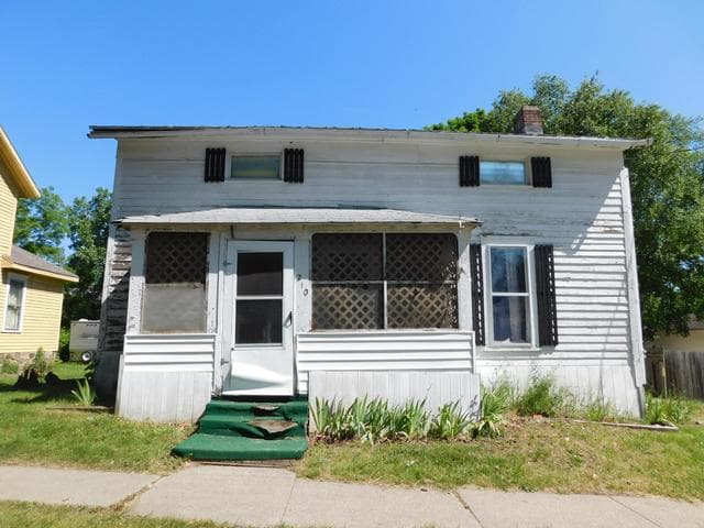 210 W Ash Street, Albion, MI 49224