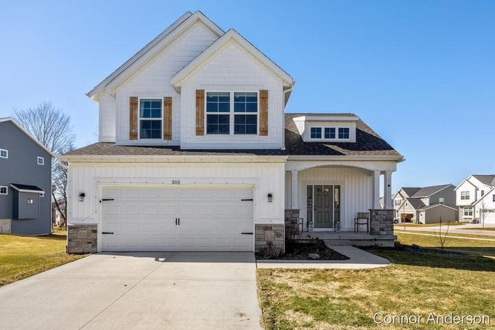 355 Elstar Court NE, Rockford, MI 49341