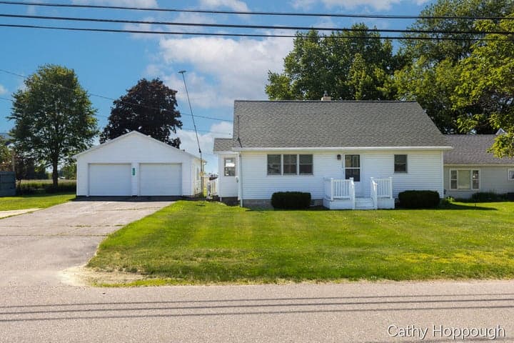 785 Washington Boulevard, Lake Odessa, MI 48849