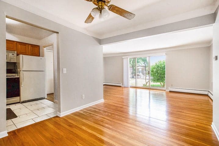 1249 Island Drive 101, Ann Arbor, MI 48105