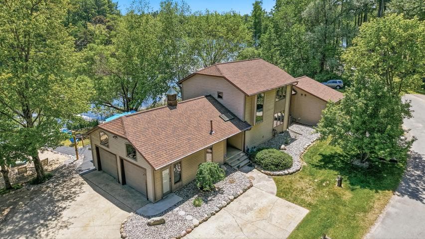 360 W Baldwin Lake Drive, Greenville, MI 48838