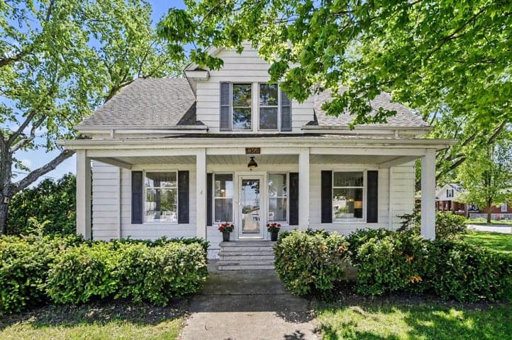 1368 W Lemon Creek, Baroda, MI 49101
