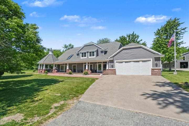 1662 66th Street, Fennville, MI 49408