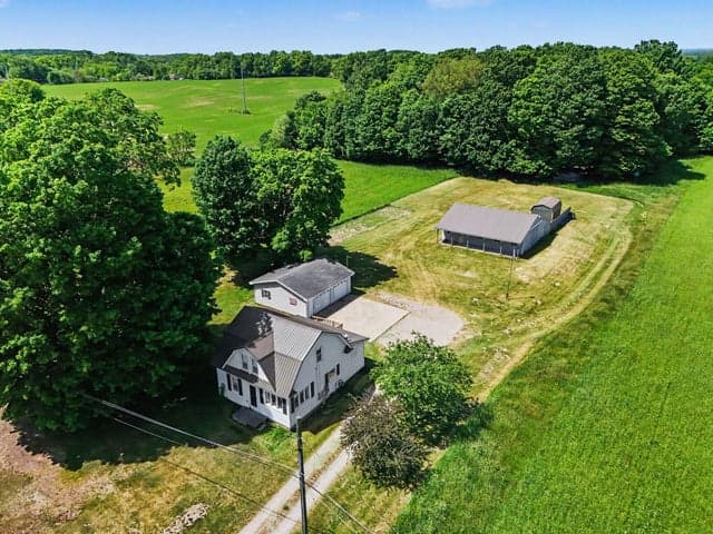 4559 S Maple Island Road, Hesperia, MI 49421