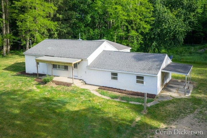 3661 110th Avenue, Allegan, MI 49010