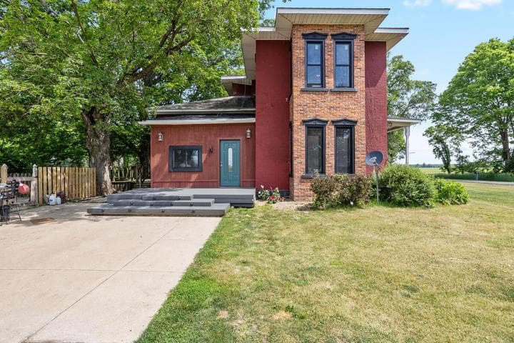 55686 Parkville Road, Mendon, MI 49072