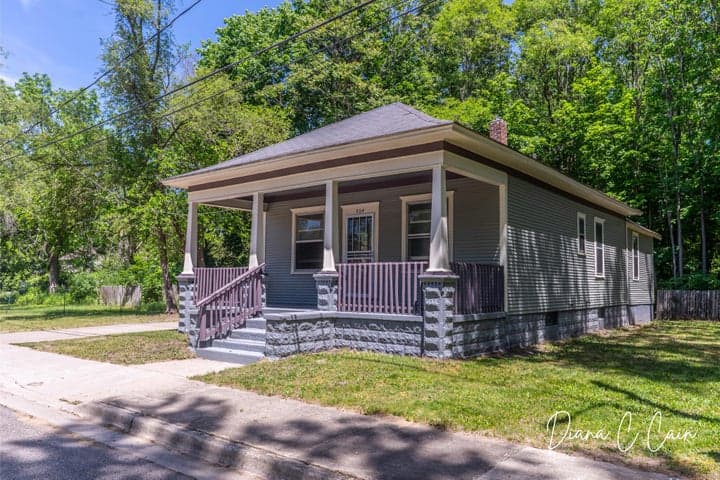 504 Mclaren Street, Muskegon, MI 49442