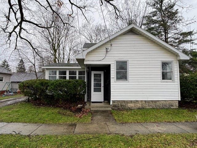320 S East Street, Morenci, MI 49256