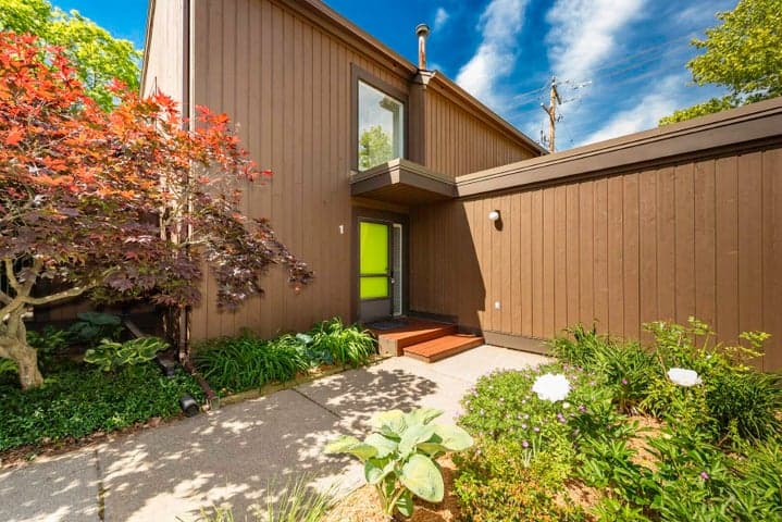 1 Westbury Court, Ann Arbor, MI 48105