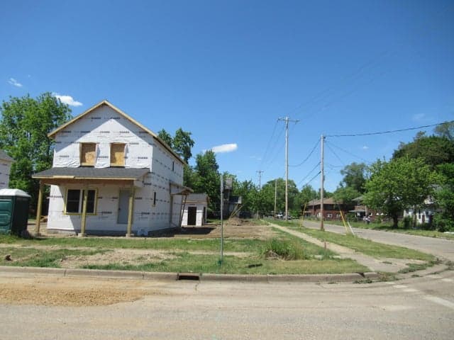 84 Bowen Avenue, Battle Creek, MI 49037