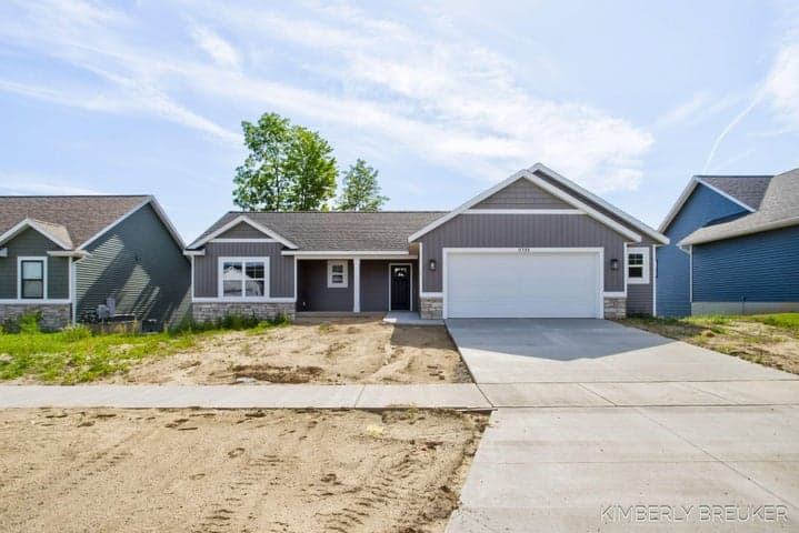 11760 Everett Avenue, Allendale, MI 49401