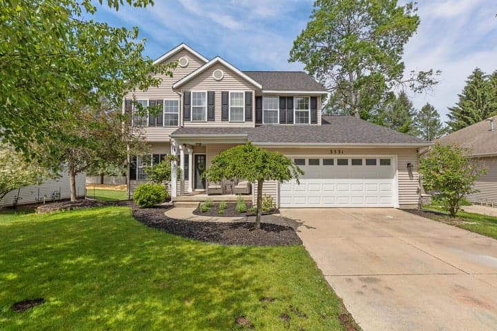 3531 Breton Valley Drive SE, Grand Rapids, MI 49512