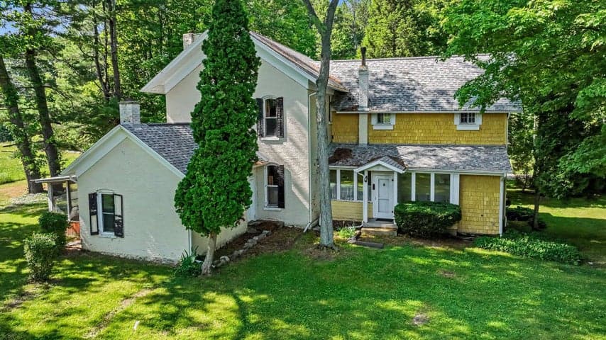 10241 Bair Lake Street, Three Rivers, MI 49093
