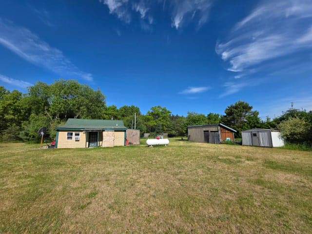 3837 Fawn Road, Wellston, MI 49689
