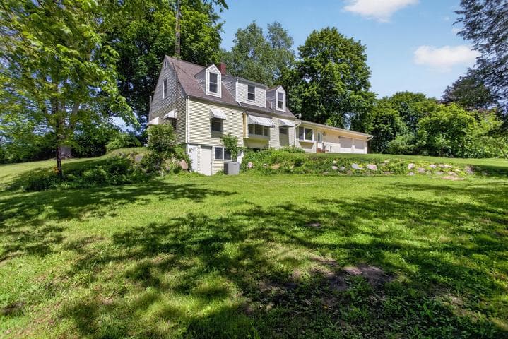 2629 Cooper Street, Jackson, MI 49201