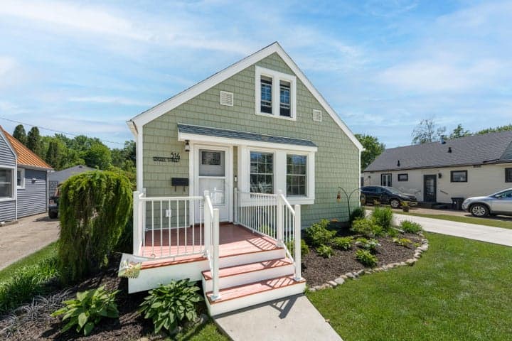 514 Edgell Street, South Haven, MI 49090