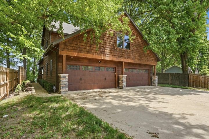 17812 Arnwine Drive, Vandalia, MI 49095