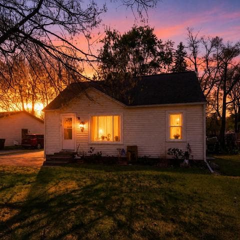 3329 Hubal Avenue SW, Wyoming, MI 49519