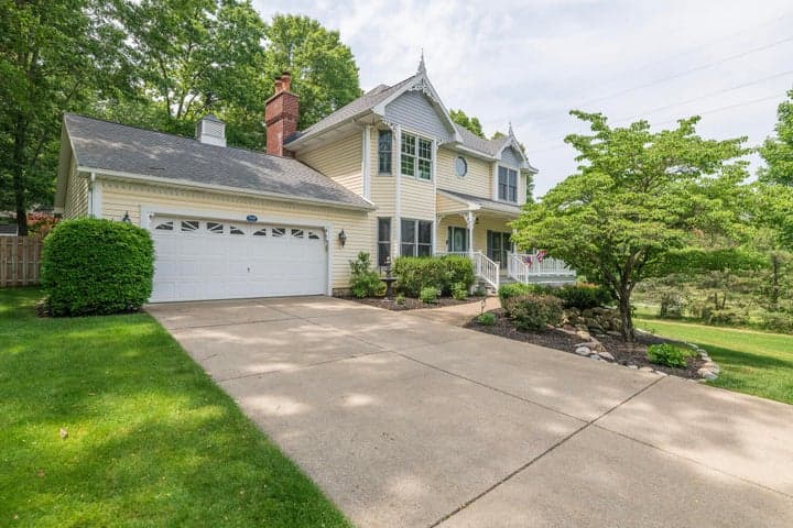 7942 S 12th Street, Kalamazoo, MI 49009