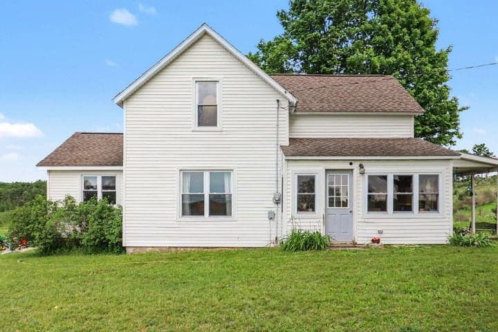 17274 Wilson Road, Big Rapids, MI 49307