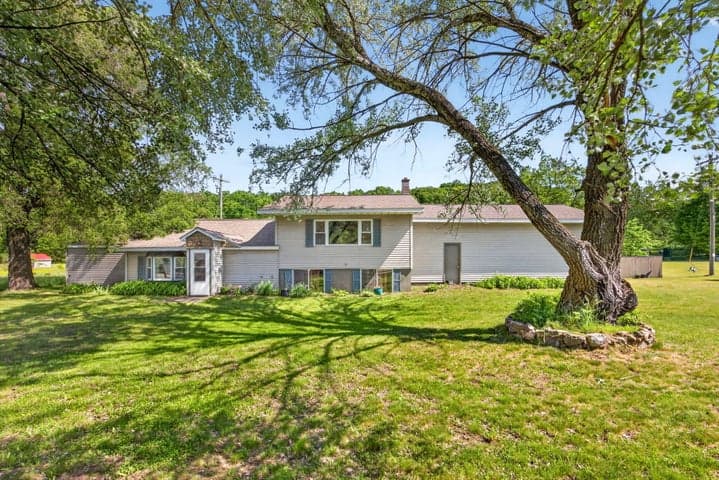 4717 E Fillmore Road, White Cloud, MI 49349