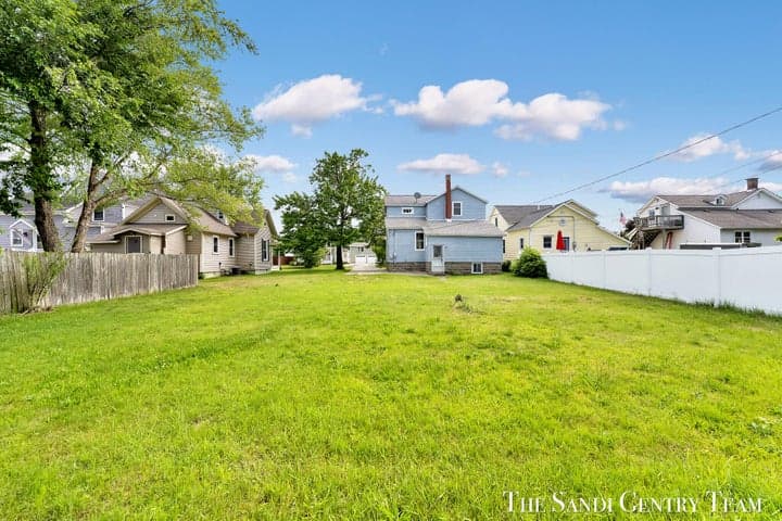 317 Elliott Avenue, Grand Haven, MI 49417