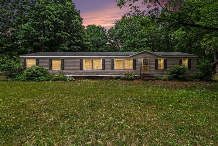 4791 E Fox Road, Hart, MI 49420