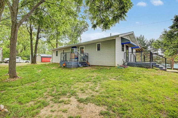 11808 Beech Road 11822, Brooklyn, MI 49230