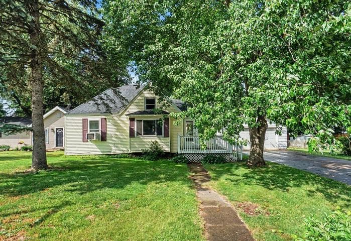 312 Mechanic Street, Stockbridge, MI 49285