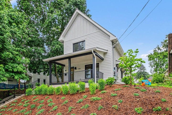720 Eastern Avenue NE, Grand Rapids, MI 49503